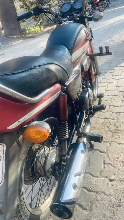 Honda 100