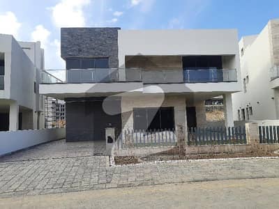 1 Kanal Luxury Villa For Sale In Eighteen with Extra Land