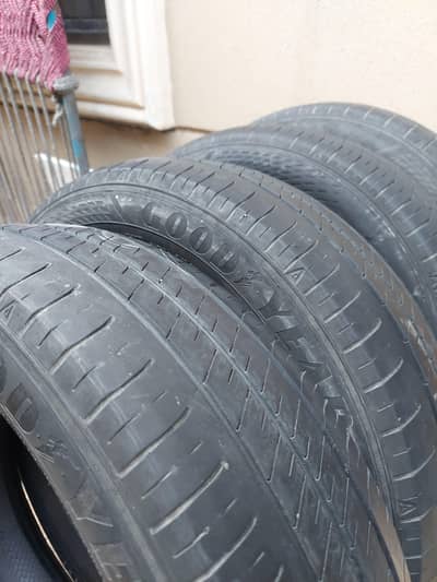 Japanese tyre in good condition 175/65/R15