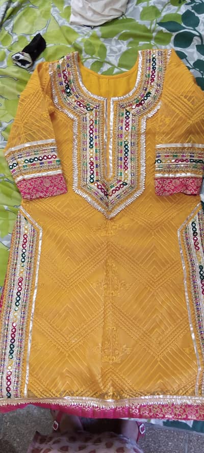 mehndi / mayooun dress