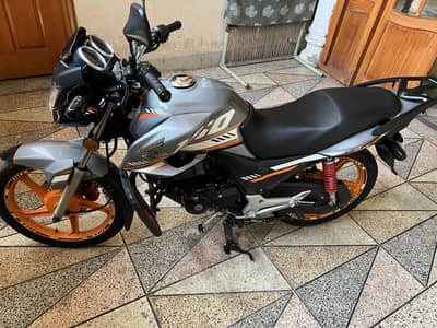 Honda CB 150F