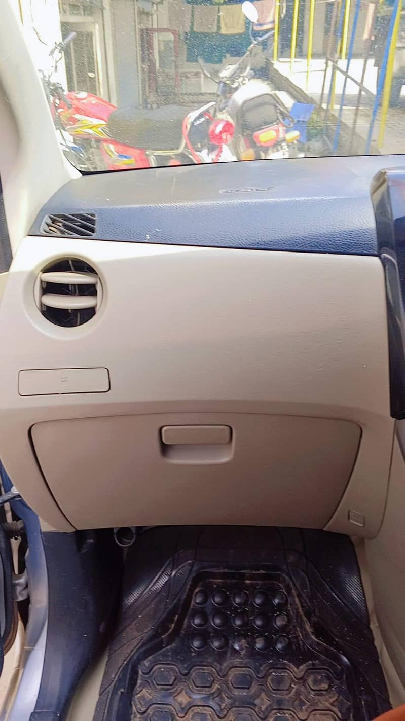 Daihatsu Mira 2011/15 8