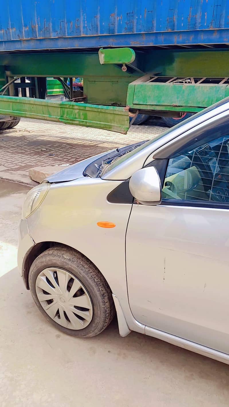 Daihatsu Mira 2011/15 5