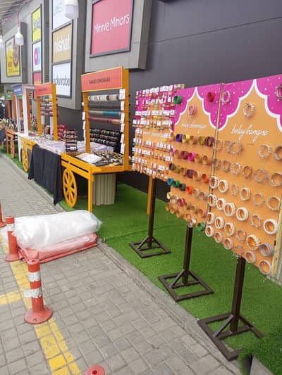 Mehndi Lagany k Ley Female Urgent Staff 03431854665