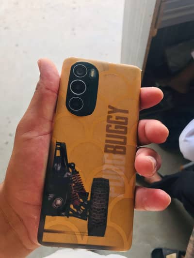 moto edge plus 2022 not pta 128 gb lush condition  only back break