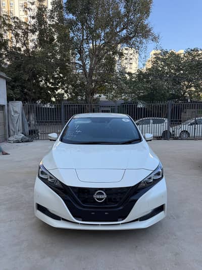 Nissan Leaf - 2022