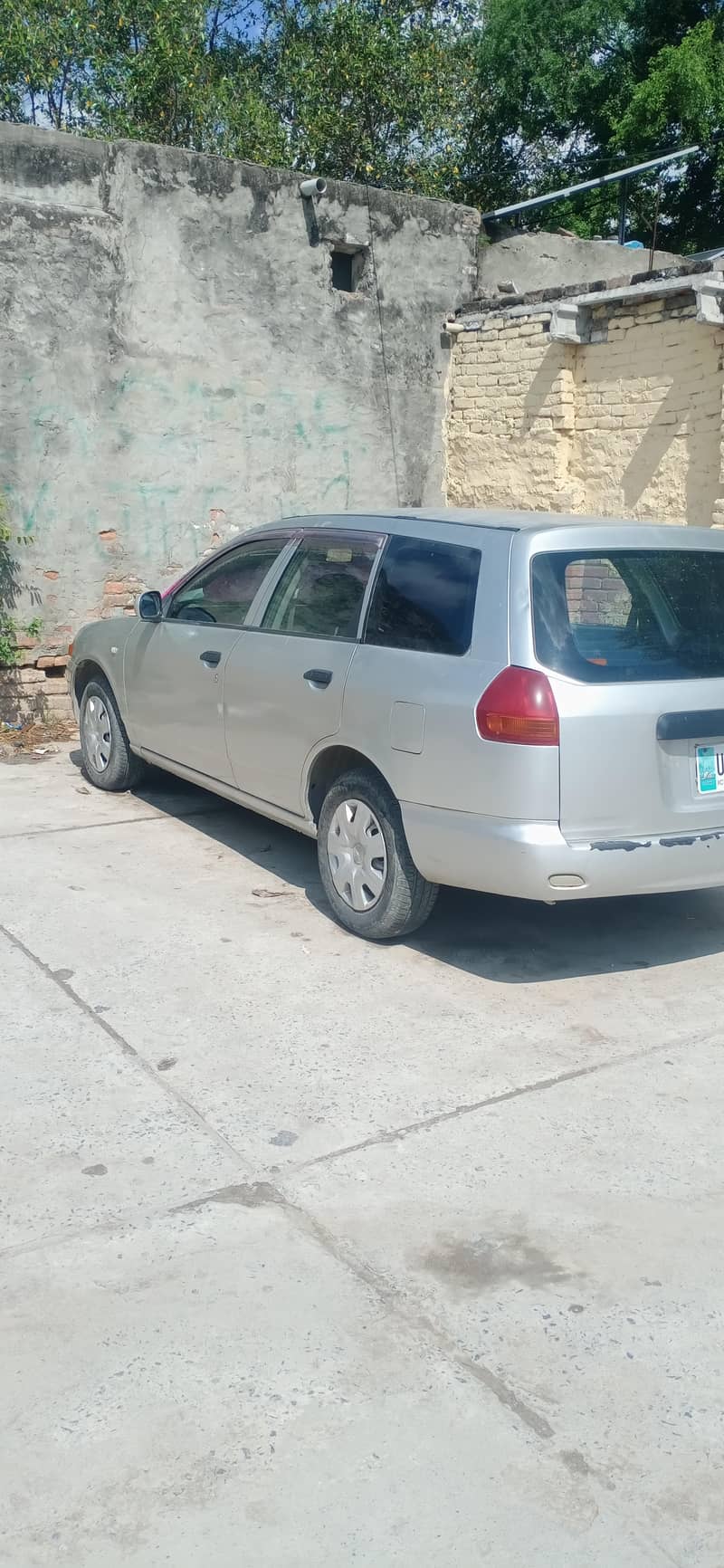 نسان اے ڈی وین 5