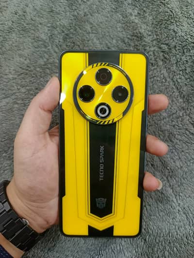 Tecno spark 30 transformer 8/128 open box with charger