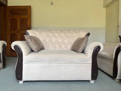 Sofa set