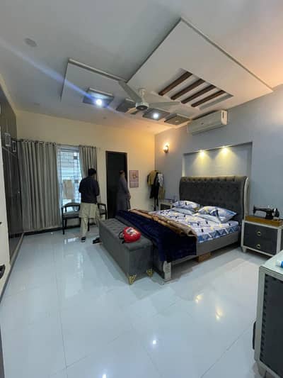 Jubilee Town 10 Marla, With Solar Upper Portion for Rent