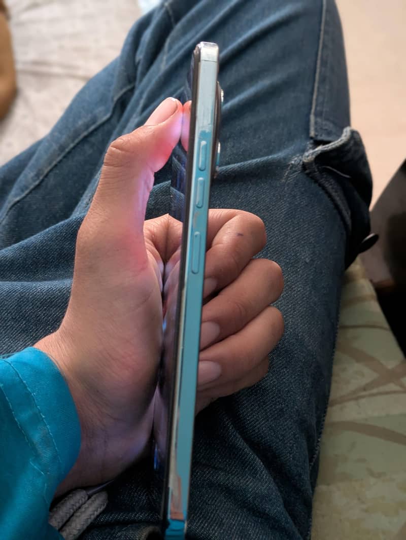 Tecno spark 30 pro 3