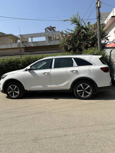 KIA SORENTO 2.4 FWD (2024)