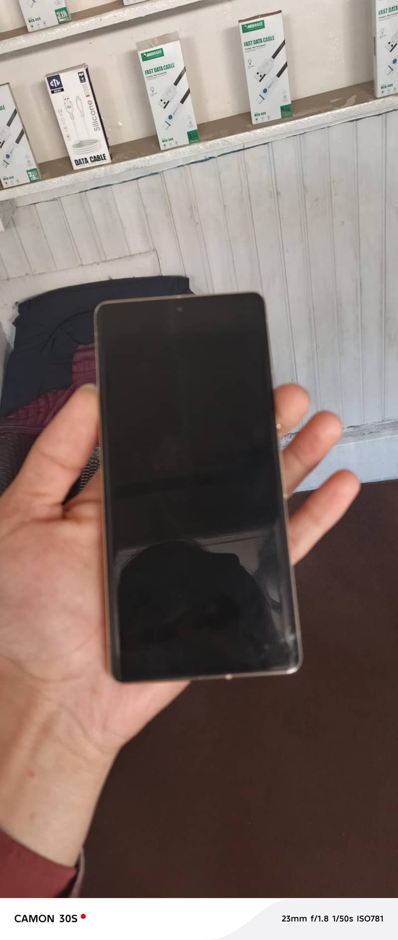 Google pixel 8 pro 0