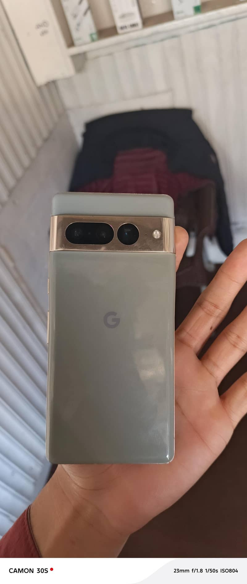 Google pixel 8 pro 4