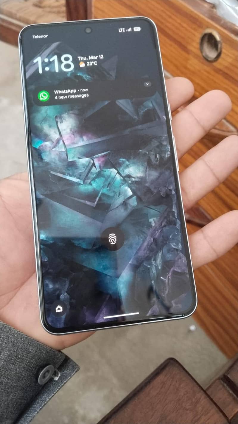 google pixel 8 pro 4