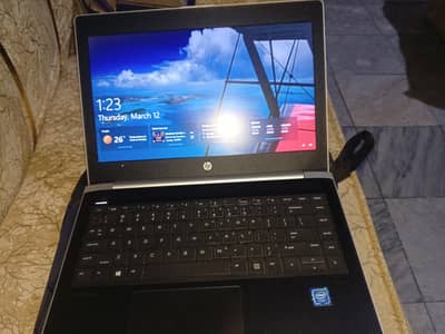 Intel inside graphic machine 8th generation 8GB RAM 128 GB SST+520 gb.