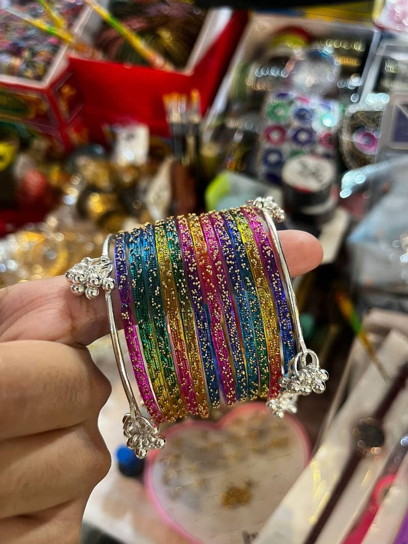 khashmir Bangles 0