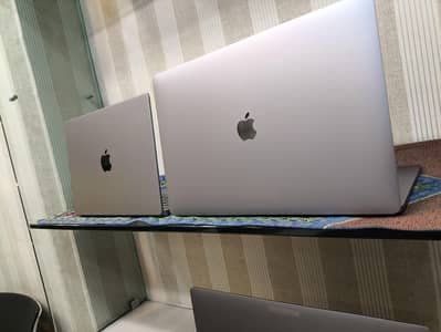 Apple MacBook Pro air qty available