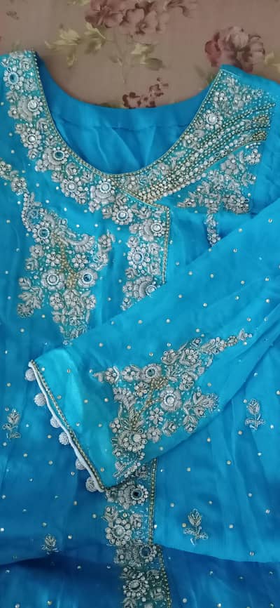 3 Piece Embroidered Dreas