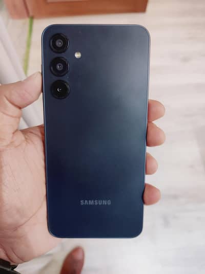 Samsung a16 brand new 6months used (screen replaced)