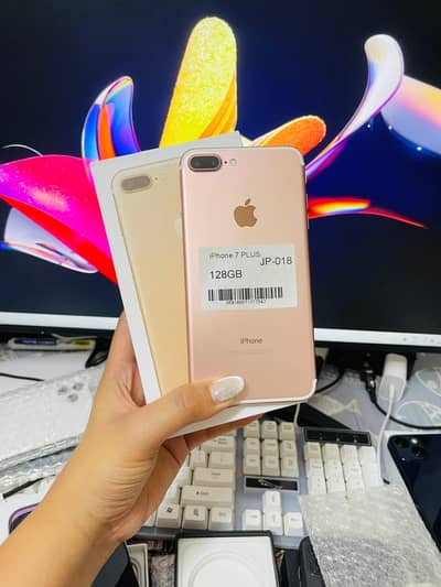 Iphone 7puls 128 GB my WhatsApp number 03468556940