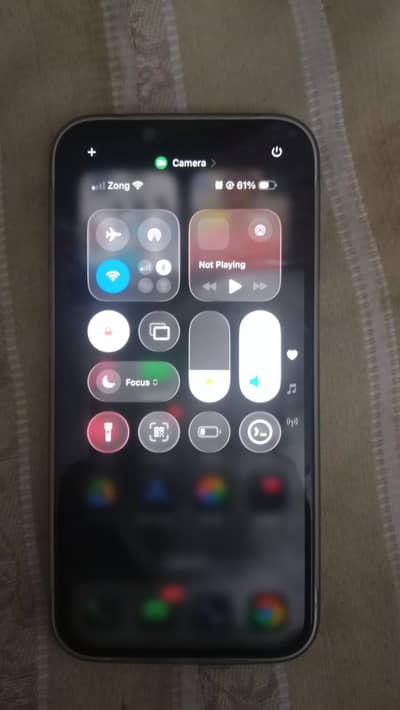 iphone 14 pro non PTA 95 percent battery health water packed