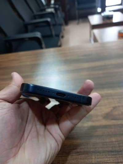 15 pro Jv 128 gb with box