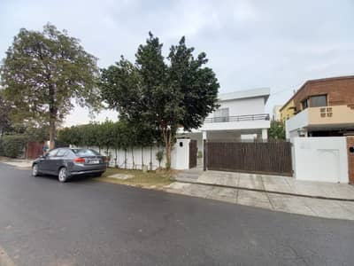 2 Kanal Used Modern Design Most Beautiful Basement House For Sale At Prime Location Of Dha Lahore Near To Park Masjid & Commercial Market .