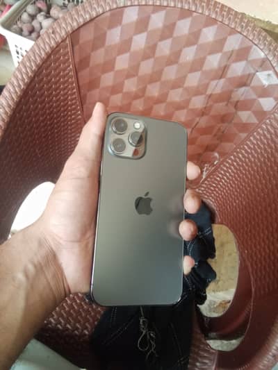Iphore 12 pro max for sale