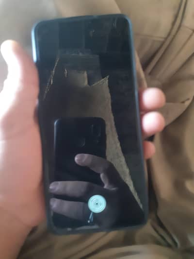 oppo reno 6.5 g/  12.128 /whit box note a charger pta app rove