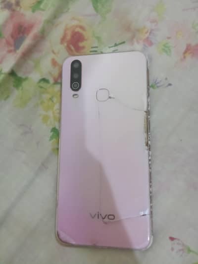 VIVO Y17