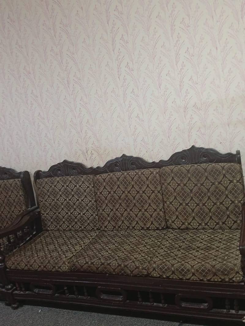 3 seater sofa with two separate sofas 2