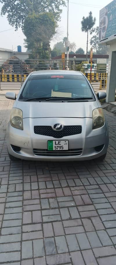 Toyota Vtiz 1.3 Model 2006/2013