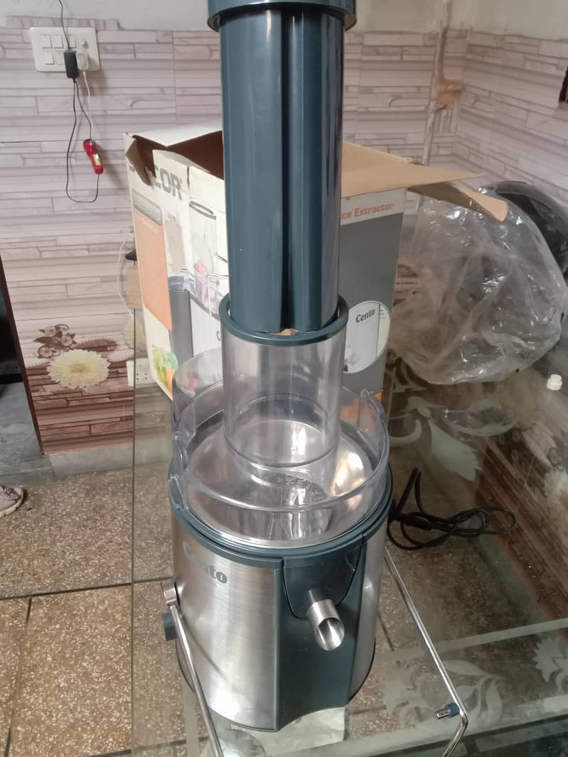 Juice Extractor 8