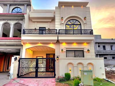 Designer Park Facing House For Sale!