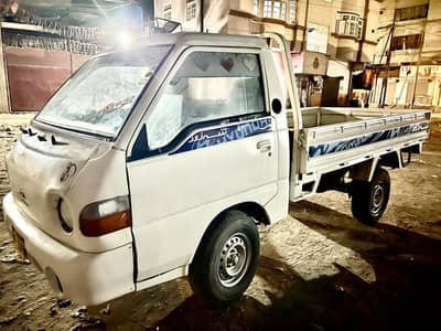 hyundai shehzore model 2006