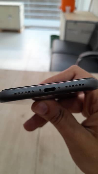 I phone 11 jv 98 battery health 64 Gb