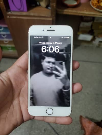 iPhone 8 64gb all ok exchange possible 03137356113