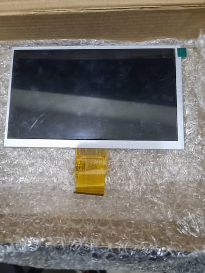 7 Inch Touchscreen LCD