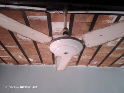 Old Fan ha speed bohat achi ha aur pure copper ma ha