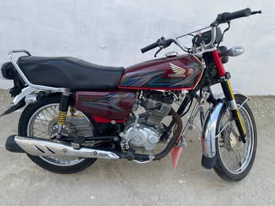 Honda 2023 cg125 like new