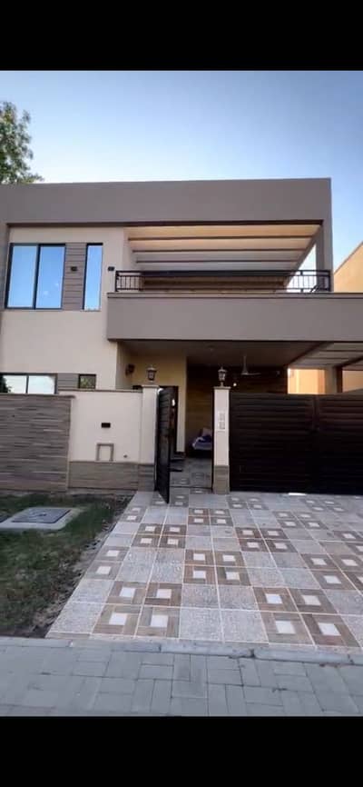 272 Sq Yd Villa booking on easy instalments in precinct 6 Bahria town Karachi enter