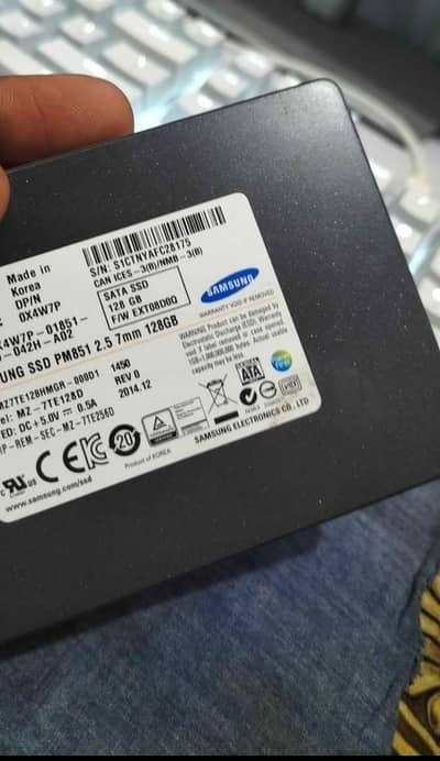 Samsung SSD 128 gbi fast SSD in the world
