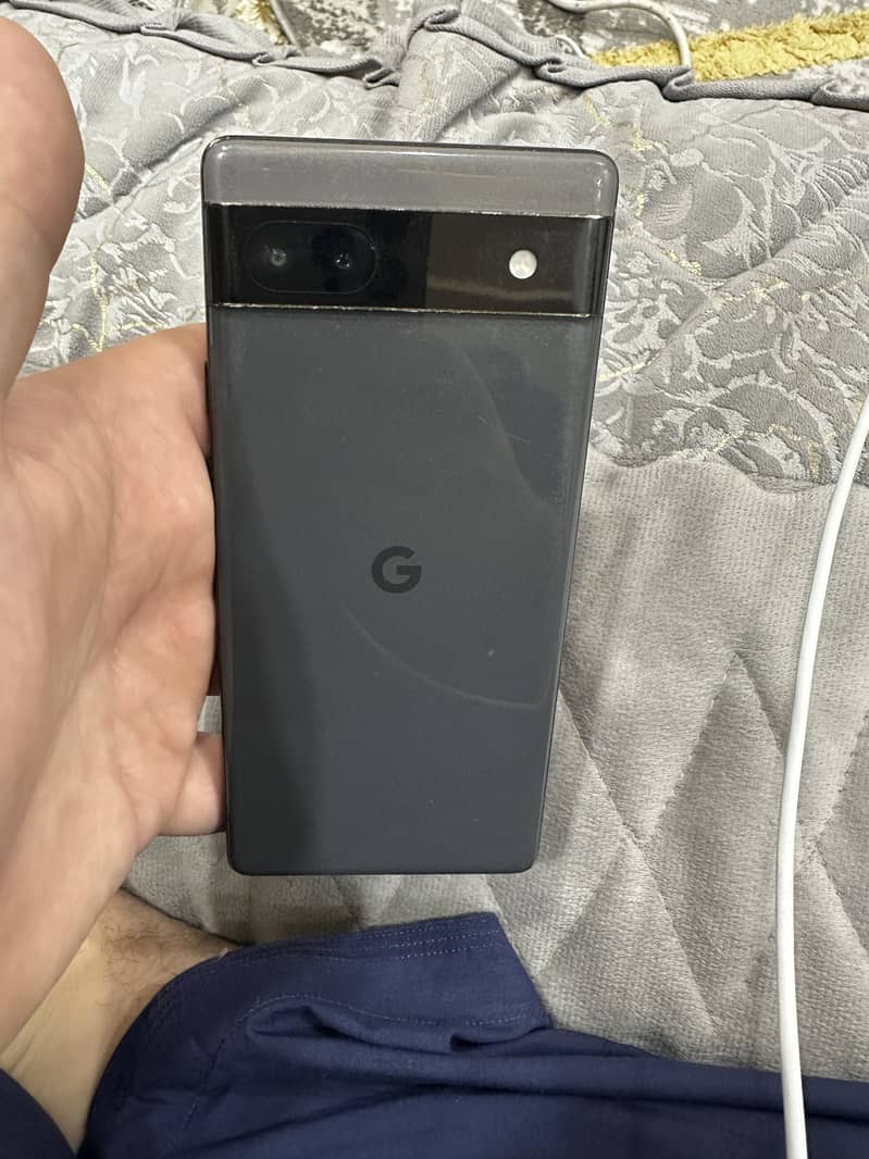 Google Pixel 6a 1