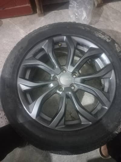 Seres car just one tyre and Rim size: 225/55R 18 98V for sale