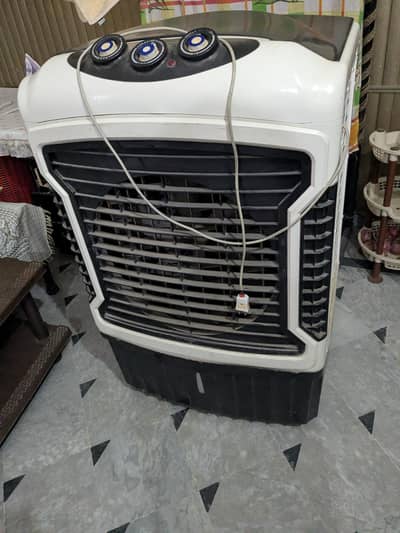 Air cooler available for sale 100% working 220volt