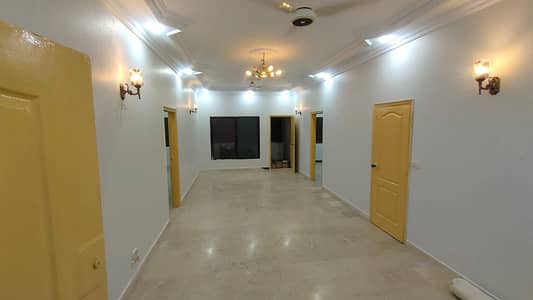 Fully Renovated 3 Bedroom Full Floor Apartment with Rooftop for Rent in Nishat Commercial, DHA Phase 6