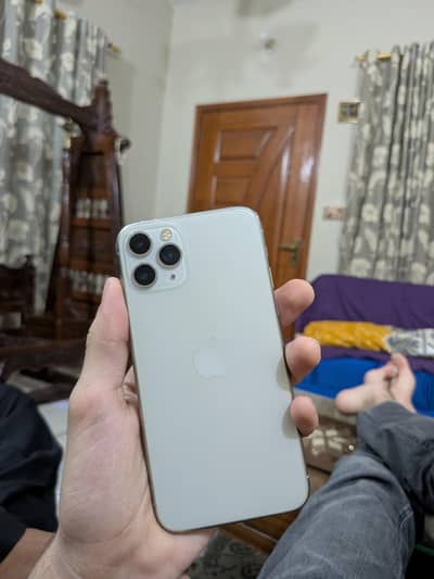 iphone 11 pro 64 Gb Fu Sealed