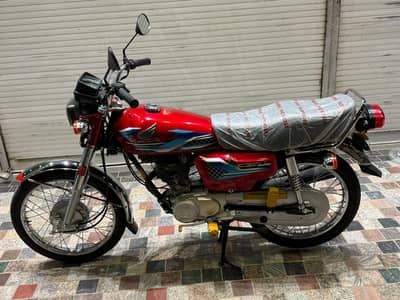 Honda 125 karachi number 03158523730