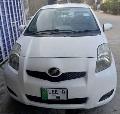 Toyota vitz 2008/2013 Immiculate condition